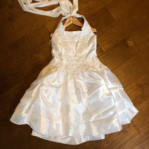 Girl’s Dress. fit 9-11 yr. (waist size adjustable)